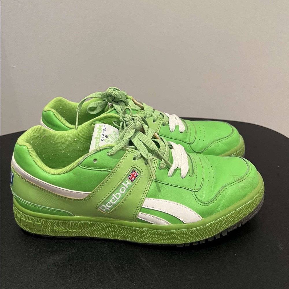 Reebok x Kool-Aid Collab Sneakers, size US 8
